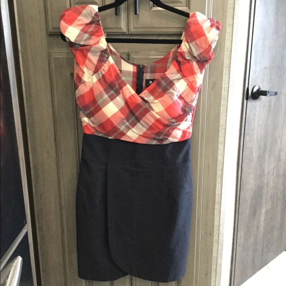 213 Plaid Dress